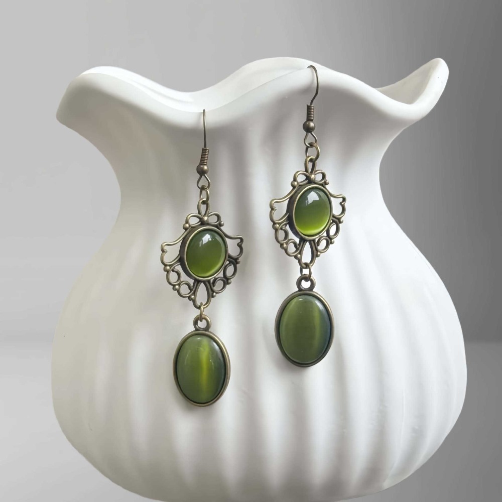 Women'S Victorian Era Accessories - Anting-anting gantung opal hijau renda berongga