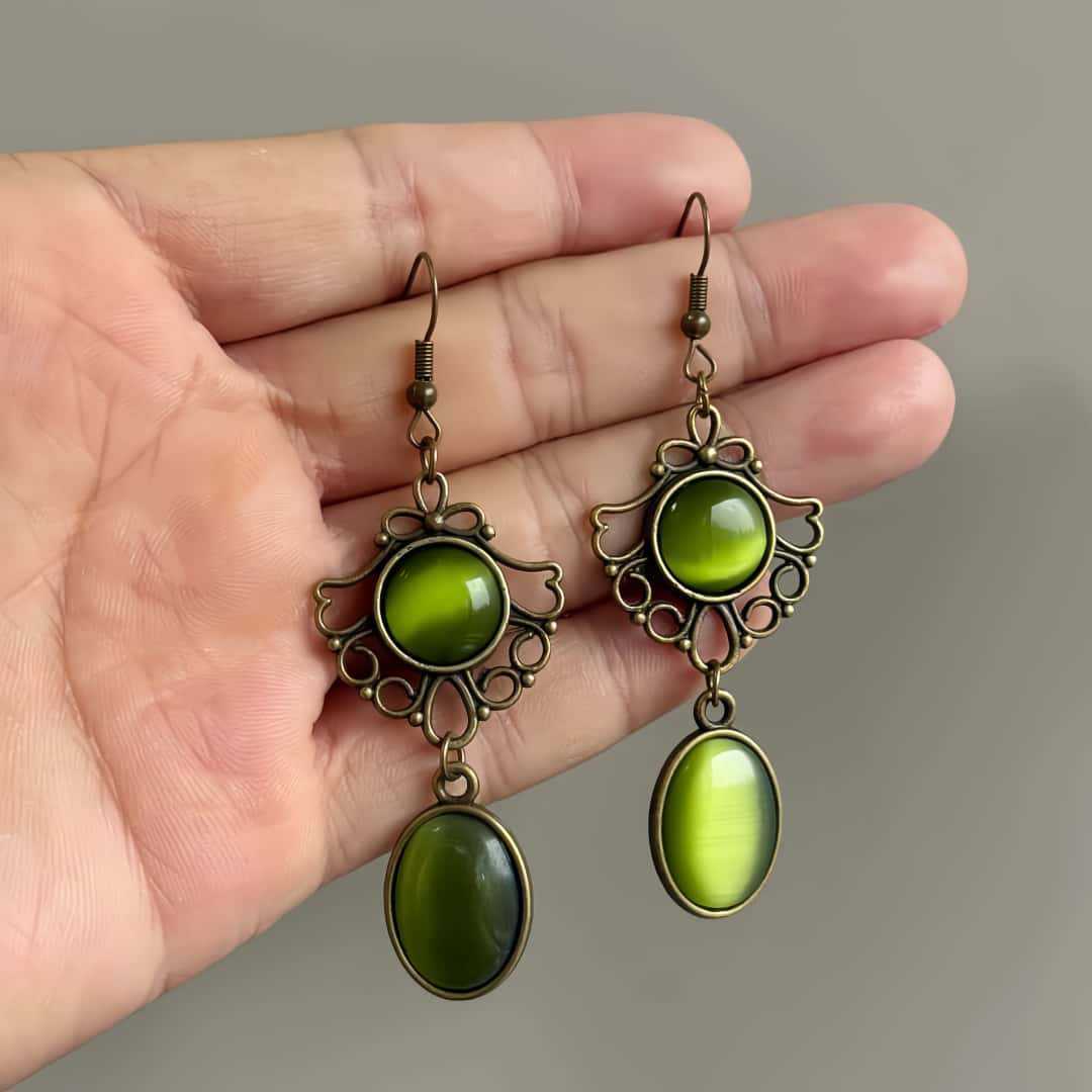 Women'S Victorian Era Accessories - Anting Gantung Opal Hijau Renda Berongga