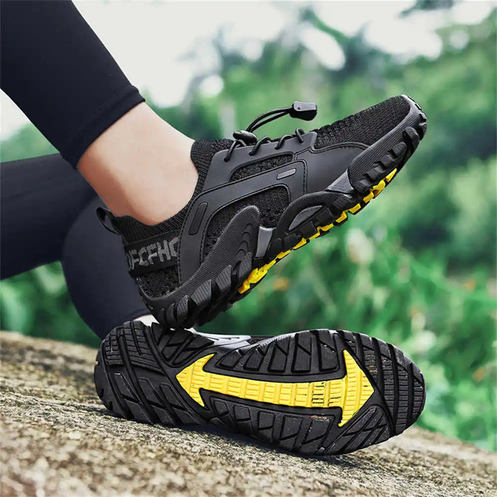 Women Accessories Business Name - Sepatu bot Hiking Pria, sneaker olahraga