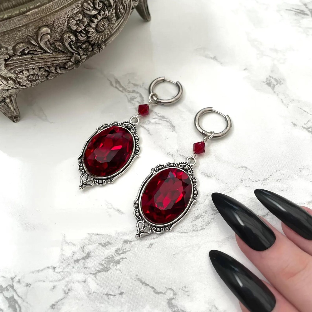Anting Hoop Kristal Hitam Mera - Women'S Victorian Accessories ulasan dan harga