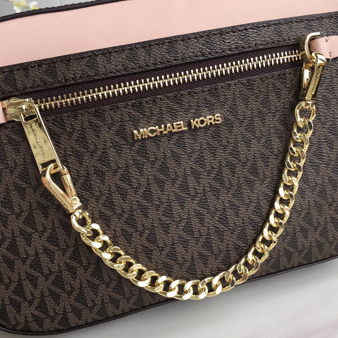 Michael Kors Tas Kamera Klasik - Women Accessories Brands ulasan dan harga