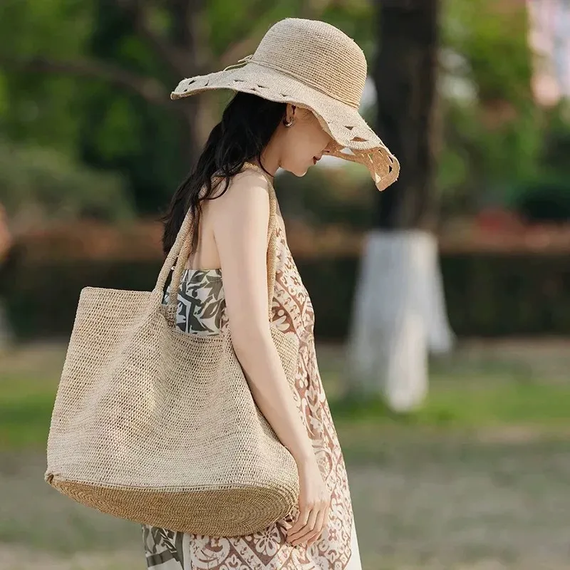 Tas anyaman raffia premium unt - Women Accessories Bag ulasan dan harga