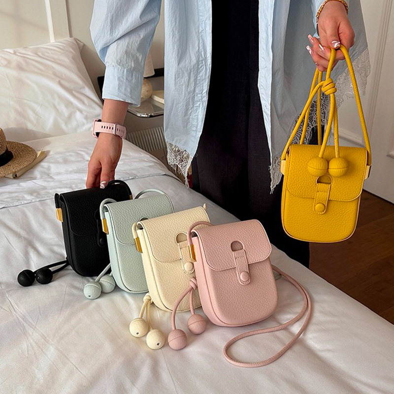 Tas Selempang Mini Kuning Mere - Women Accessories Brands ulasan dan harga