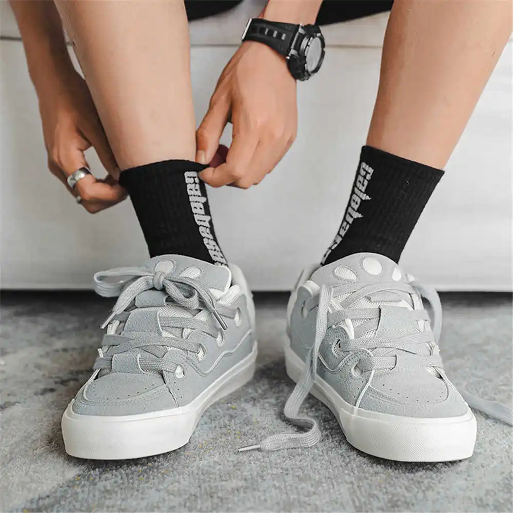 Sepatu bot krem wanita, dengan - Women Accessories Business Name ulasan dan harga