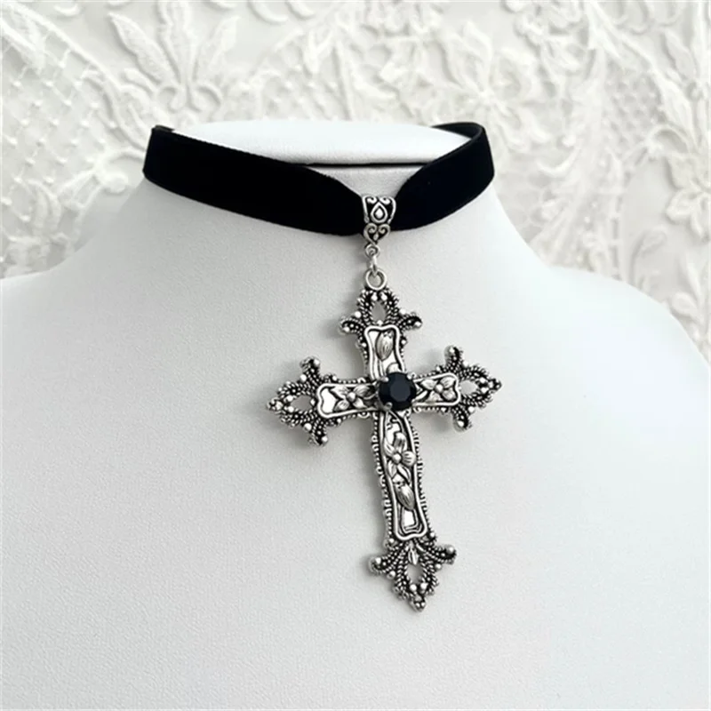 Kalung Choker Salib Warna Pera - Women'S Victorian Accessories ulasan dan harga