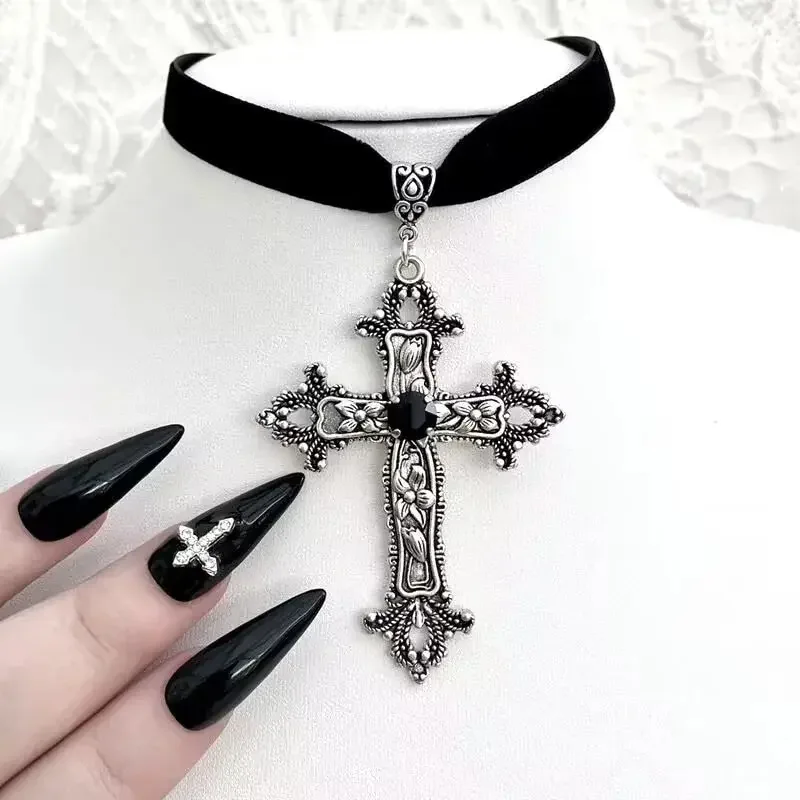 Kalung Choker Salib Warna Pera - Women'S Victorian Accessories ulasan dan harga
